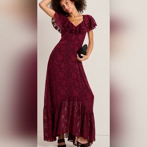 Francesca's Collections Floral Maxi Dress in Burgandy. NWT